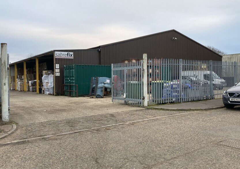 Threxton Road Industrial Estate, Watton for lease - Primary Photo - Image 1 of 11