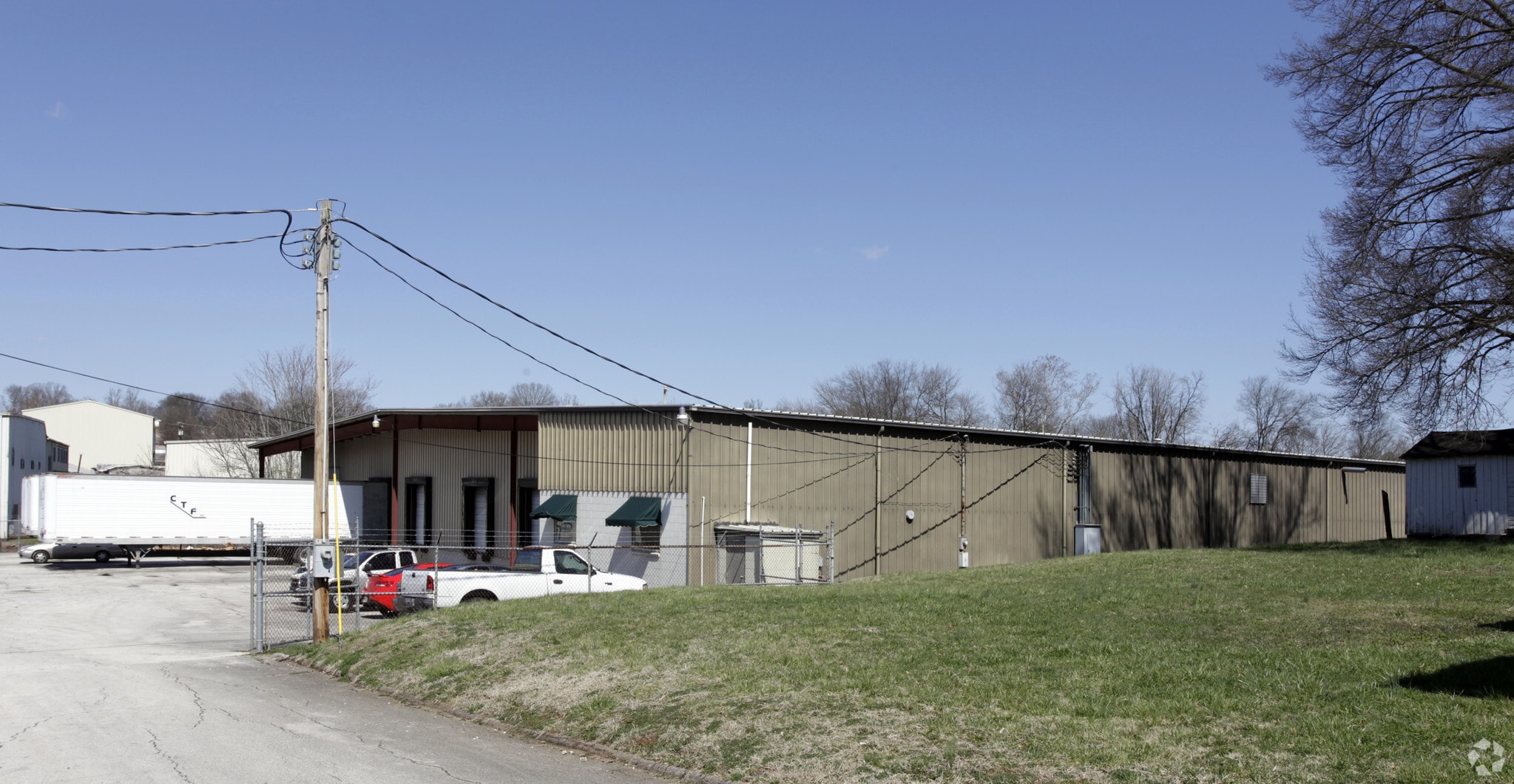 2129 Chipman St, Knoxville, TN for lease Primary Photo- Image 1 of 20