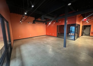 Plus de détails pour 2860 Packerland Way, Louisville, KY - Commerce de détail à louer