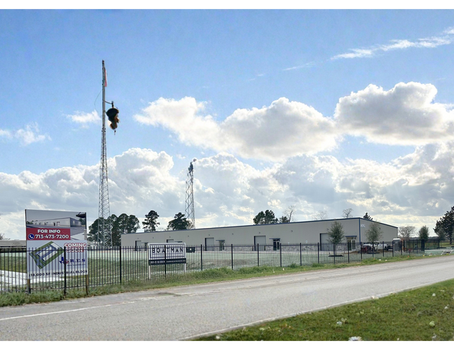 Plus de détails pour 32629 Decker Prairie Rd, Magnolia, TX - Industriel à louer