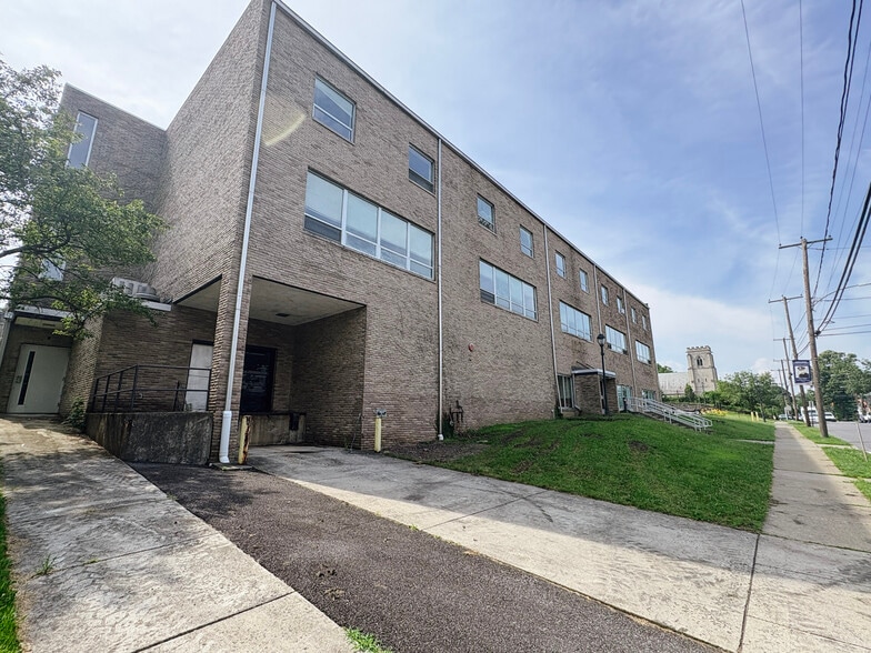 1800 N Washington Ave, Scranton, PA for lease - Building Photo - Image 3 of 6