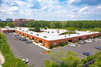 Plus de détails pour 17W775 Butterfield Road (Midwest Office Center), Oakbrook Terrace, IL - Bureau/Médical à louer