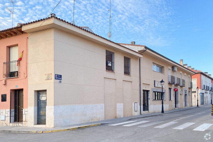 Calle Constitución, 1, Villarejo de Salvanés, Madrid à vendre - Photo du bâtiment - Image 2 de 2