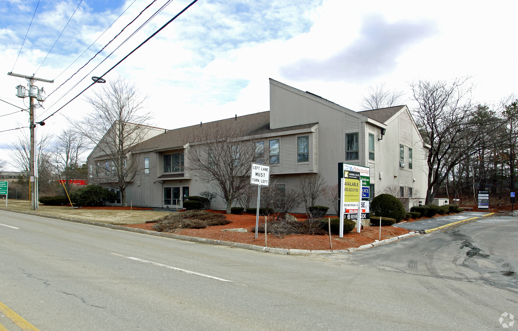 29 Riverside St, Nashua, NH à vendre Photo principale- Image 1 de 1