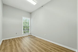 1855 Piedmont Rd, Marietta, GA for lease Interior Photo- Image 2 of 10
