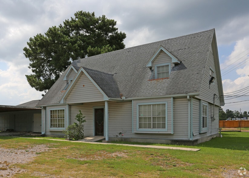 32007 State Highway 249, Pinehurst, TX for sale - Building Photo - Image 1 of 1