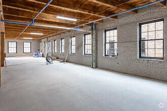 501 1st Ave NE, Minneapolis, MN for lease Interior Photo- Image 1 of 3