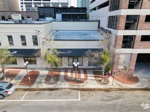 235 2nd Ave S, Saint Petersburg, FL à louer Photo intérieure- Image 1 de 4