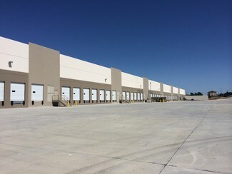 Plus de détails pour 1200 Mustang Dr, Dallas, TX - Industriel à louer