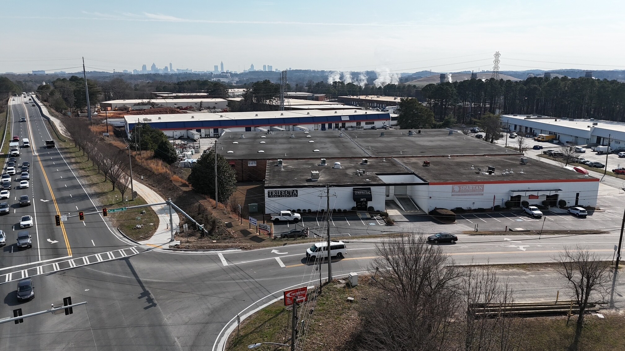 2872 SE Plant Atkinson Rd, Smyrna, GA à louer Photo principale- Image 1 de 9