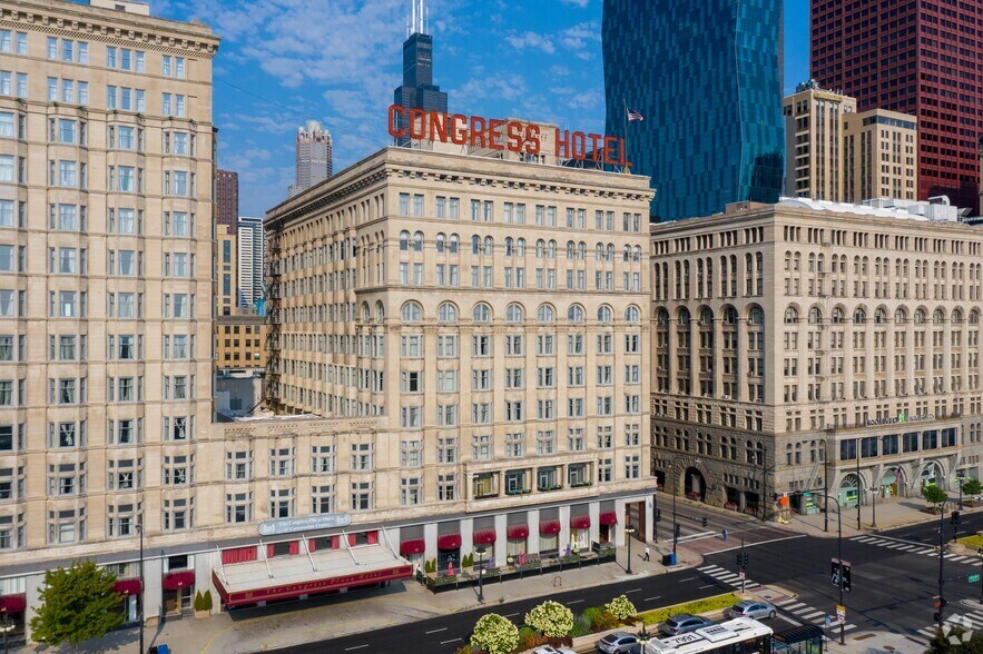 520 S Michigan Ave, Chicago, IL for lease - Building Photo - Image 2 of 4