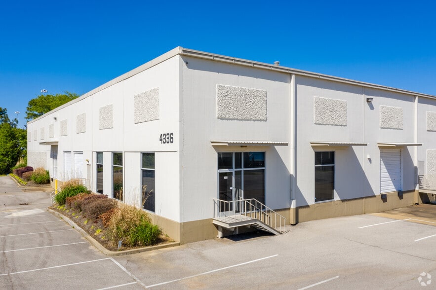 3800-3884 Crowfarn Dr, Memphis, TN for lease - Building Photo - Image 3 of 6