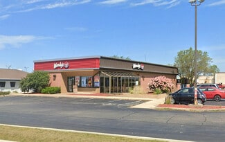 More details for 1265 E Geneva St, Delavan, WI - Retail for Lease
