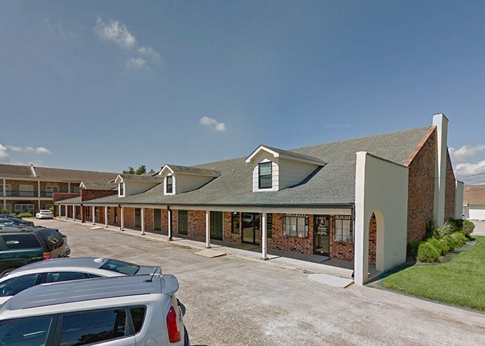 429 W Airline Hwy, La Place, LA for lease Building Photo- Image 1 of 3