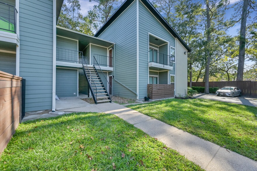 510 Billie Bess Ln, Conroe, TX for sale - Building Photo - Image 3 of 18