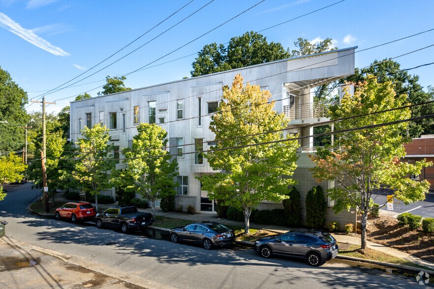 1600 Fulton Ave, Charlotte, NC à louer - Photo du bâtiment - Image 2 de 3