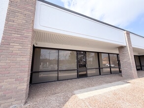 2411 NE Loop 410, San Antonio, TX for lease Interior Photo- Image 2 of 3