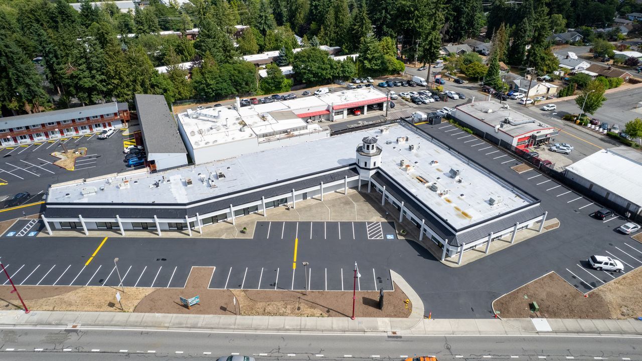 22315 Highway 99, Edmonds, WA for lease Primary Photo- Image 1 of 7