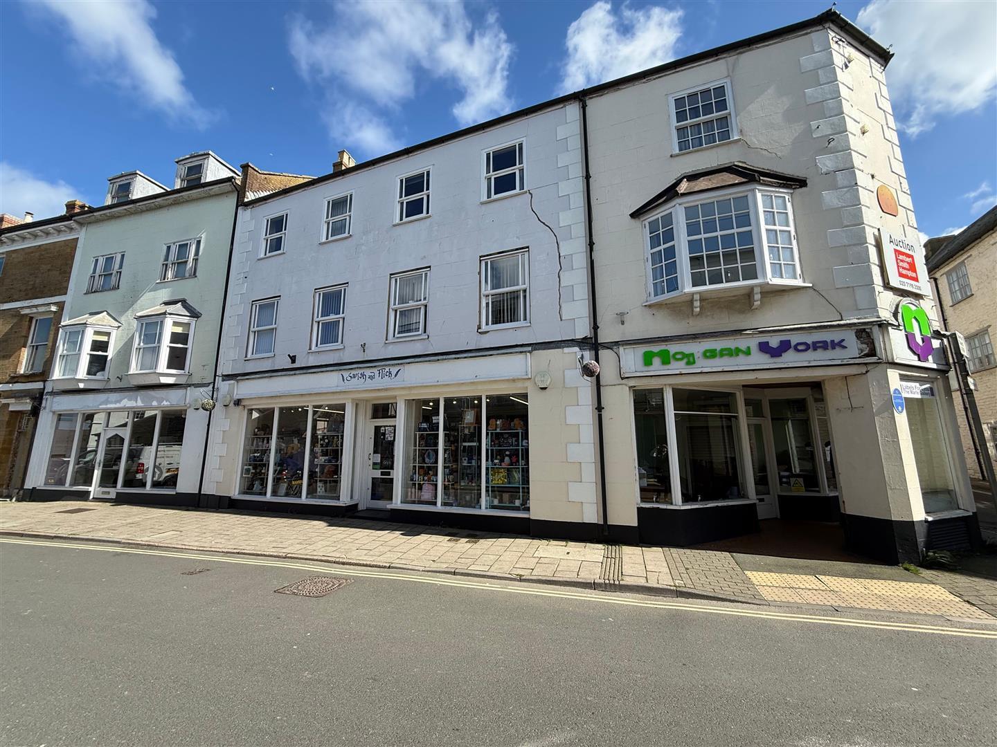 Victoria Pl, Axminster for lease Primary Photo- Image 1 of 14