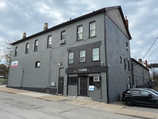 3093 Allendale st, Pittsburgh, PA à louer - Photo principale - Image 1 de 3