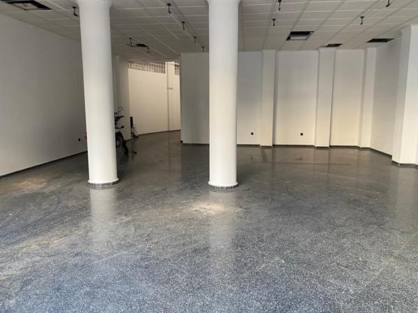 Retail in Elda, Alicante for sale - Interior Photo - Image 3 of 9