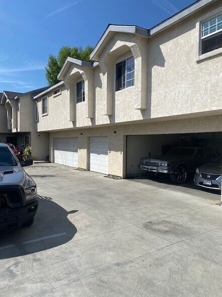 6633 1/4 Pine Ave, Bell, CA à vendre - Photo du bâtiment - Image 3 de 8