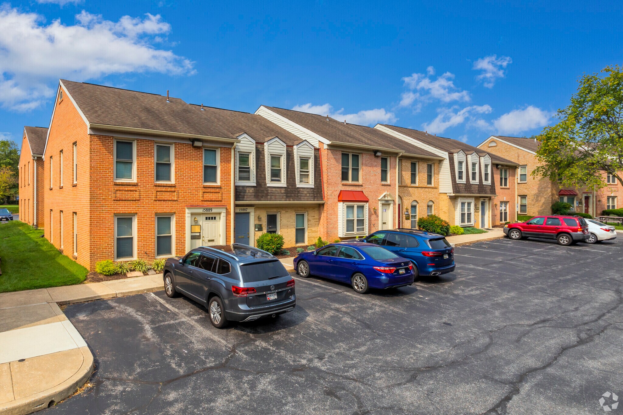 15879-15889 Crabbs Branch Way, Derwood, MD for lease Primary Photo- Image 1 of 5