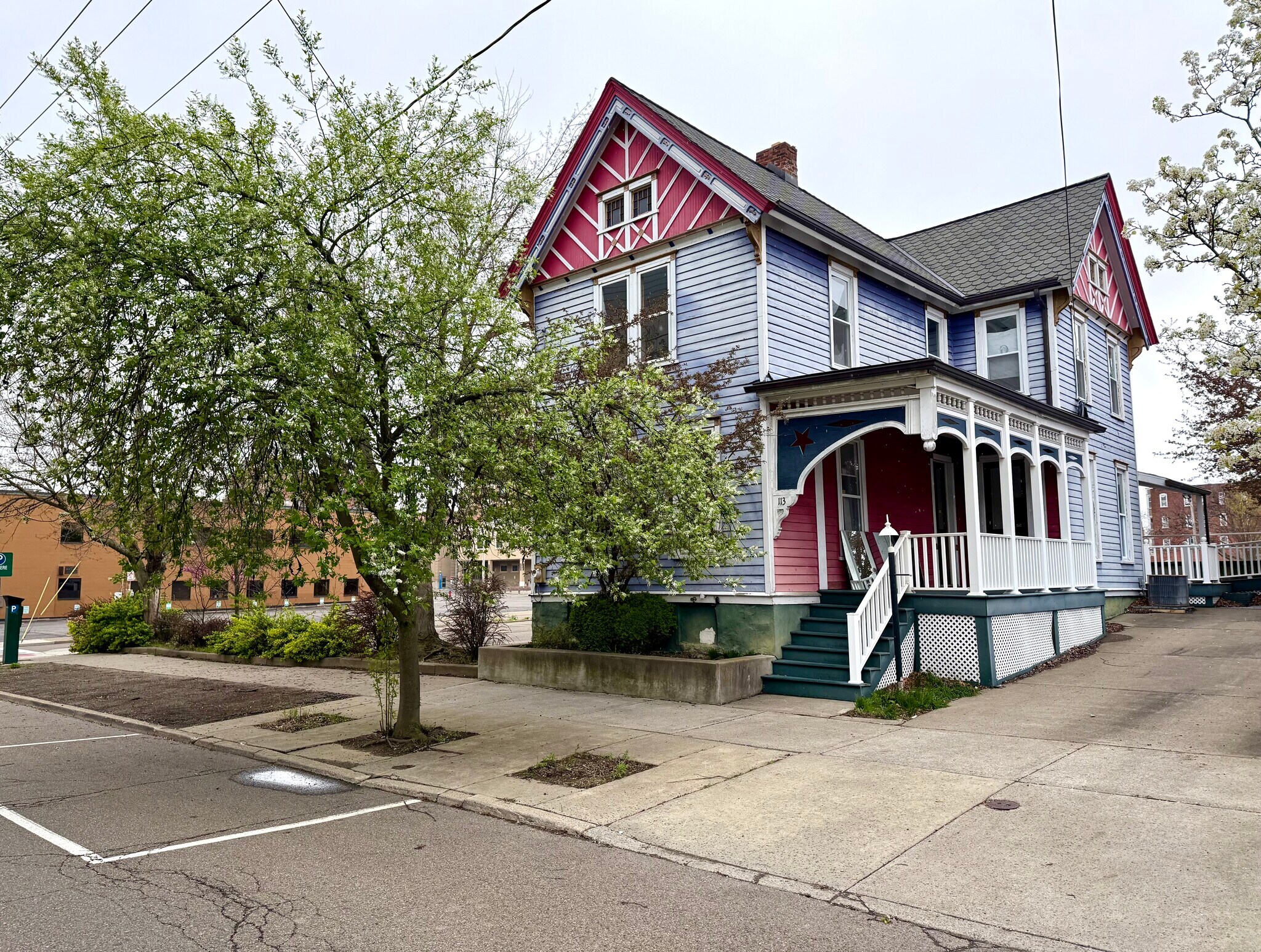 113 Hawley St, Binghamton, NY à louer Photo principale- Image 1 de 15