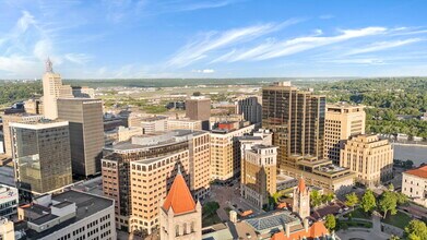 360 Saint Peter St, Saint Paul, MN - Aérien  Vue de la carte - Image1