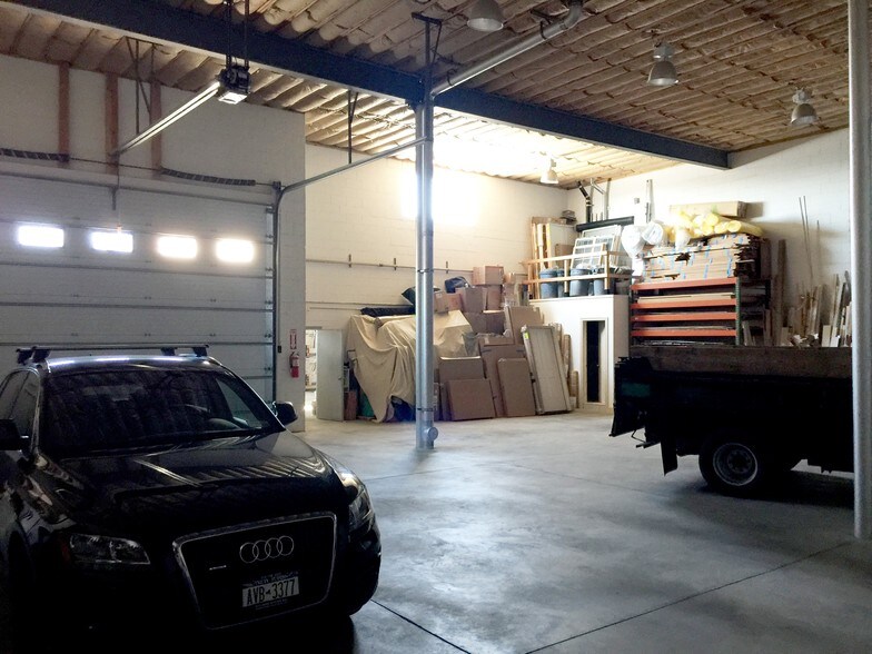 114 Windsor Ave, Mineola, NY à louer - Photo intérieure - Image 2 de 8