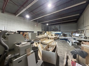 1711 Valmont Way, Richmond, BC for lease Interior Photo- Image 2 of 7