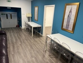 107 South St, Perth à louer Photo intérieure- Image 2 de 4