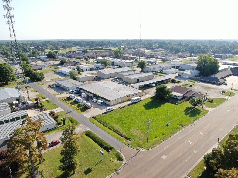 708 N 29th St, Monroe, LA for sale - Building Photo - Image 2 of 23