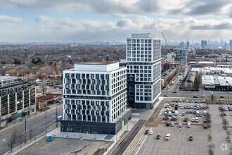 1007 The Queensway, Toronto, ON - Aérien  Vue de la carte
