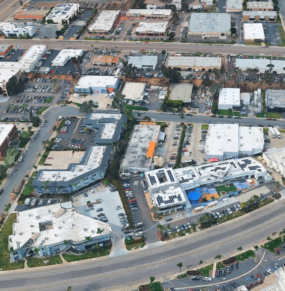 9484 Candida St, San Diego, CA à louer - Photo du bâtiment - Image 2 de 2