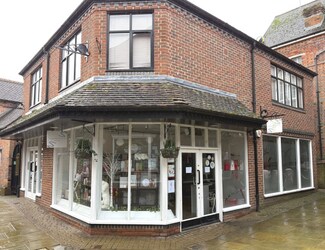 Plus de détails pour 3 High St, Marlborough - Commerce de détail à louer
