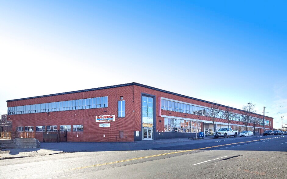 1601 Bronxdale Ave, Bronx, NY à louer - Photo du bâtiment - Image 1 de 4