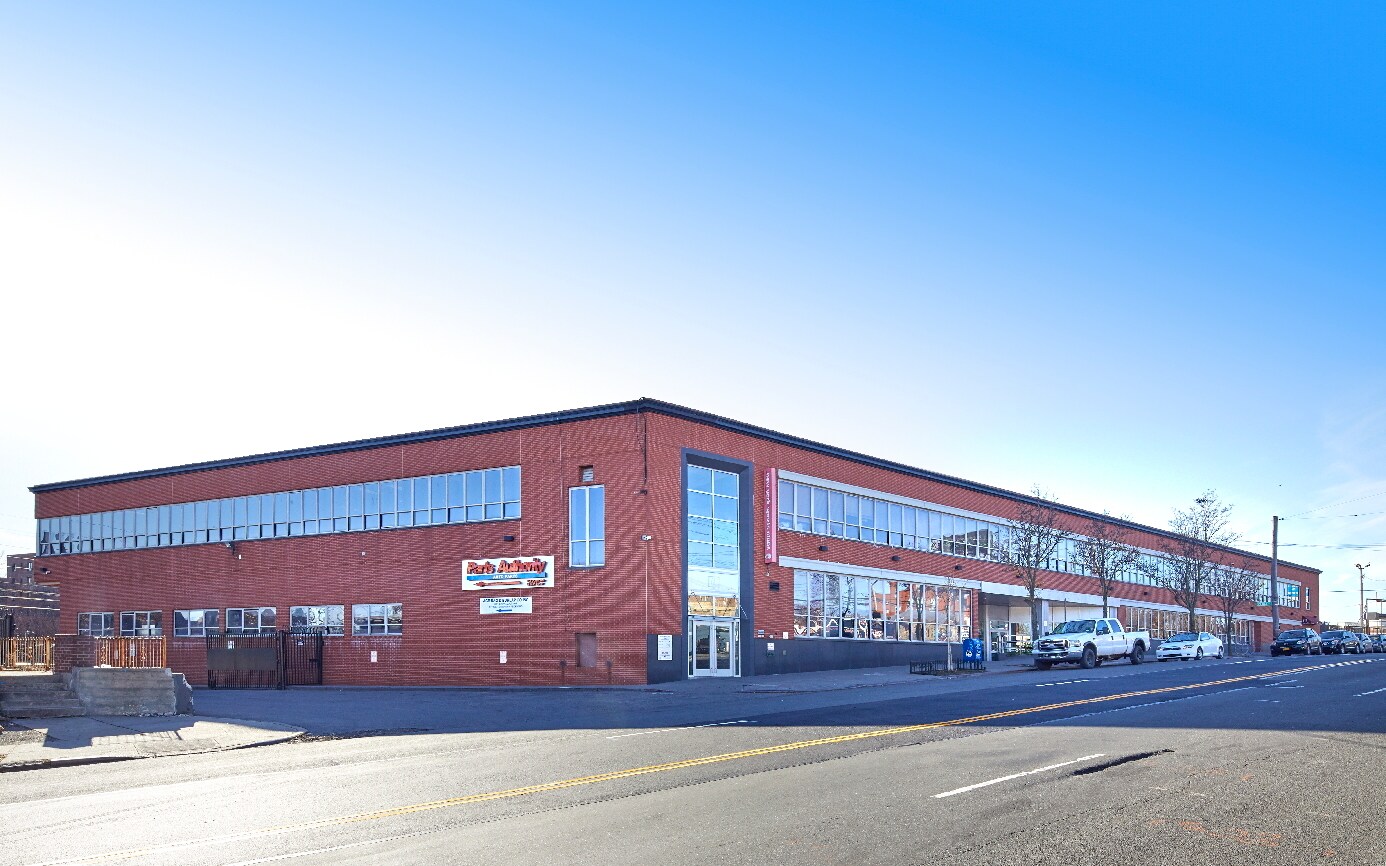 1601 Bronxdale Ave, Bronx, NY à louer Photo du bâtiment- Image 1 de 5