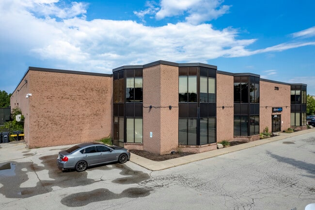 More details for 2115 S Service Rd W, Oakville, ON - Industrial for Sale