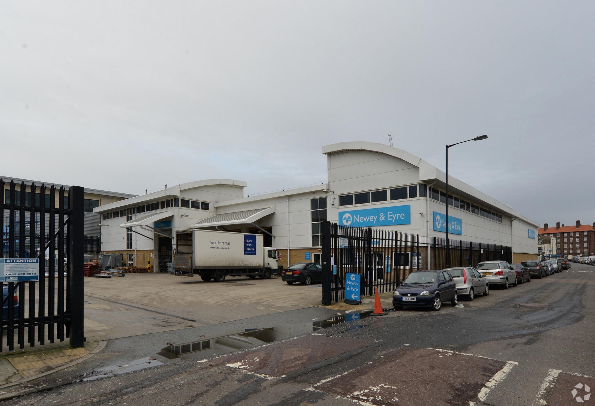 24-50 Ossory Rd, London for sale Primary Photo- Image 1 of 3