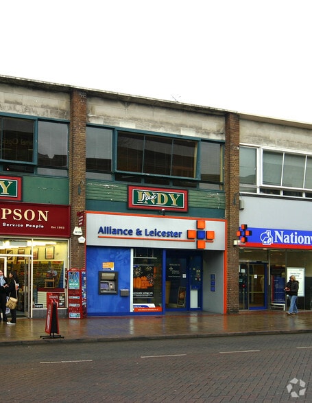 166-168 Marlowes, Hemel Hempstead for lease - Building Photo - Image 2 of 9