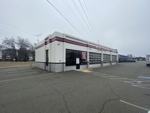 2259 Sunrise Blvd, Rancho Cordova, CA for lease Interior Photo- Image 2 of 13