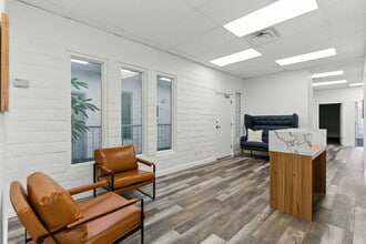 5353 Wyoming, Albuquerque, NM for lease Interior Photo- Image 1 of 4