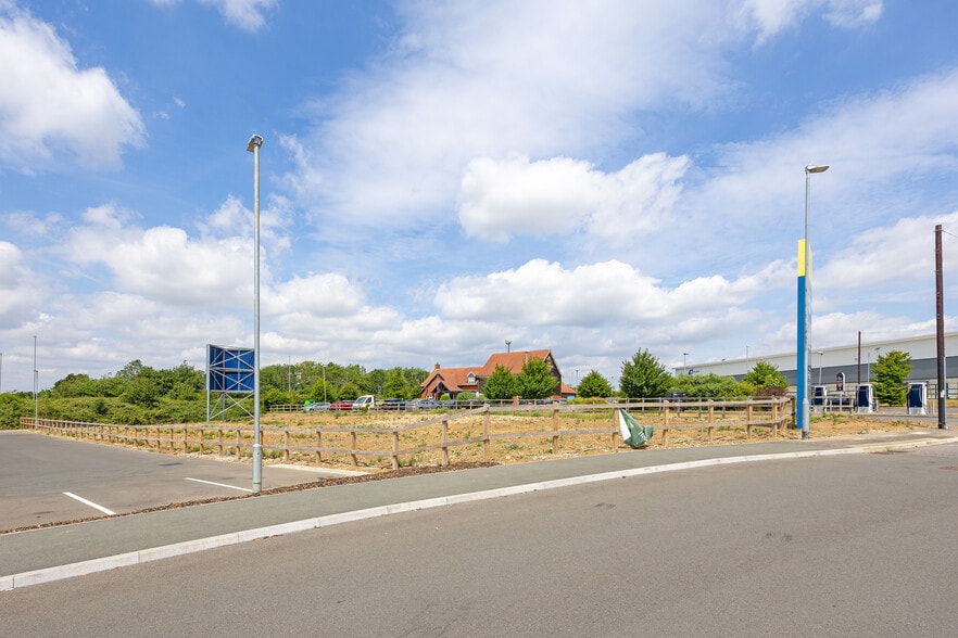 Somerby Park, Gainsborough for lease - Construction Photo - Image 3 of 3
