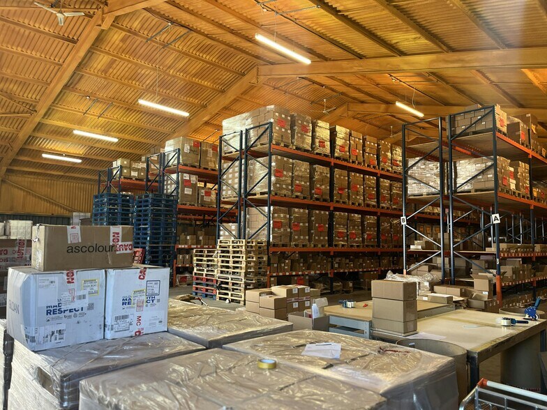 Gawcott Rd, Buckingham à louer - Photo du bâtiment - Image 2 de 7