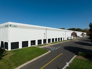 2700 N Hutchison-McDonald, Charlotte, NC à louer Photo intérieure- Image 1 de 1