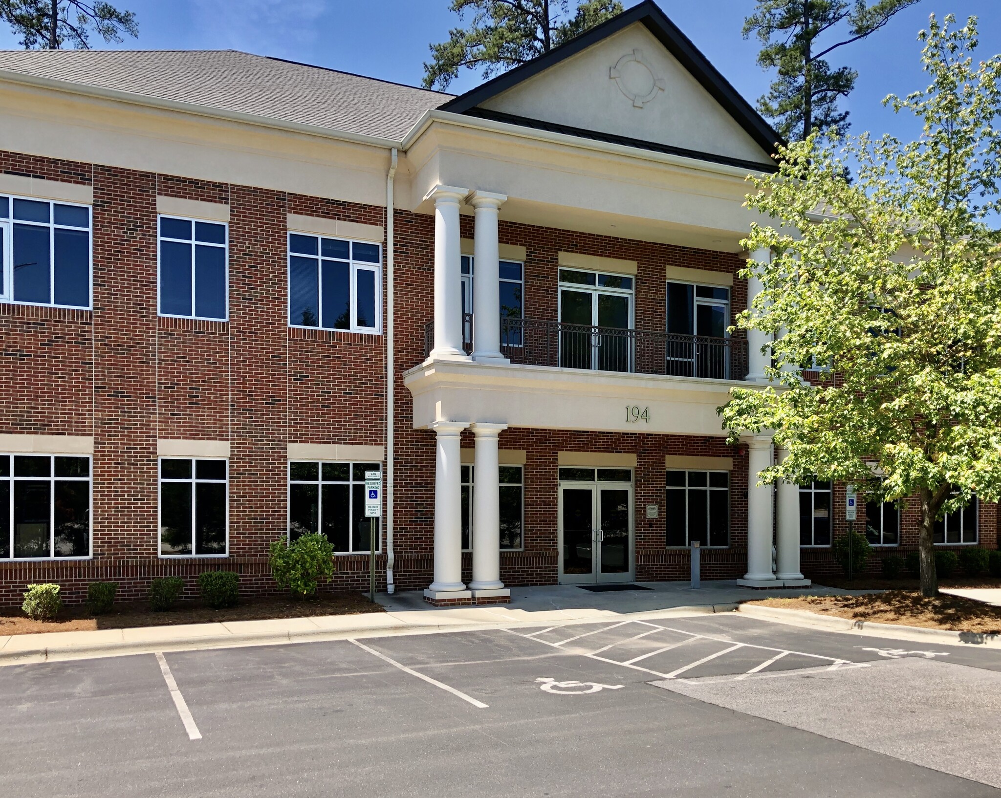 194 Finley Golf Course Rd, Chapel Hill, NC for sale Building Photo- Image 1 of 1