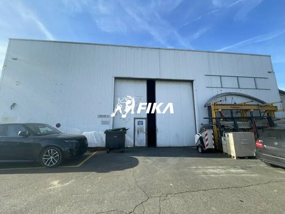 Flex in Toulouse for lease Building Photo- Image 1 of 18