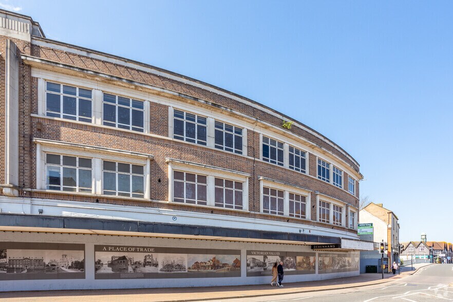 19-26 North St, Taunton à vendre - Photo du bâtiment - Image 3 de 4