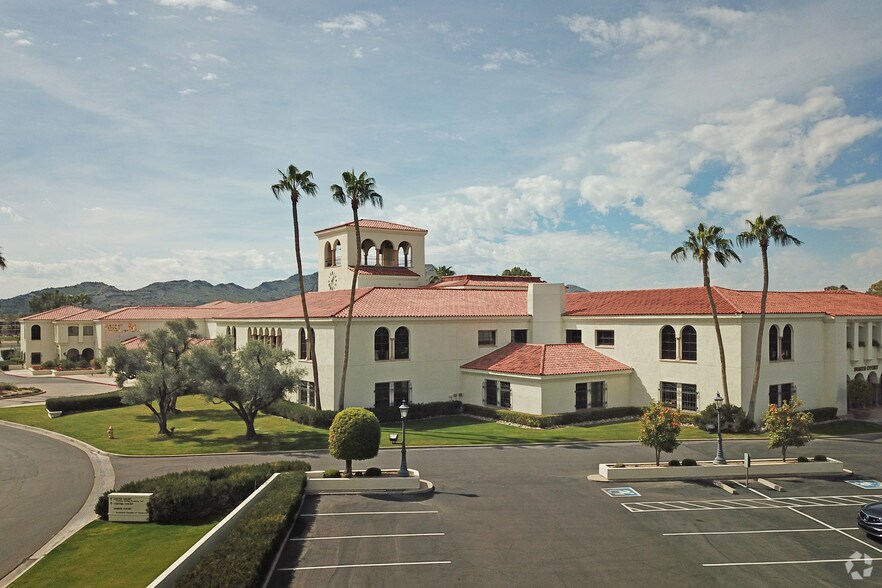 7501 E McCormick Pky, Scottsdale, AZ à louer - Photo du bâtiment - Image 2 de 26